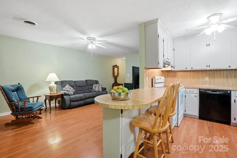 Property image 4 at 120 Ashleigh Court, Fort Mill, SC 29715