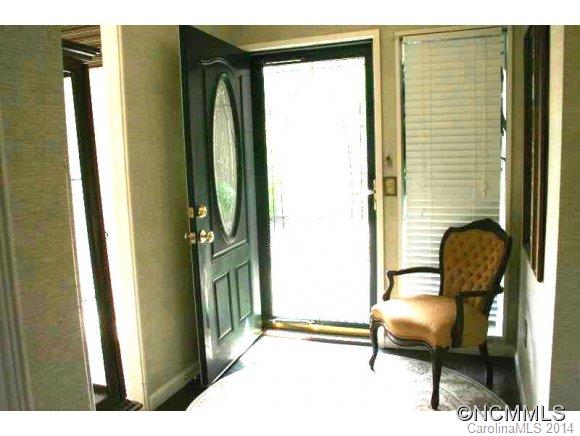Property image 3 at 1 Lakemoor Lane, Hendersonville, NC 28739