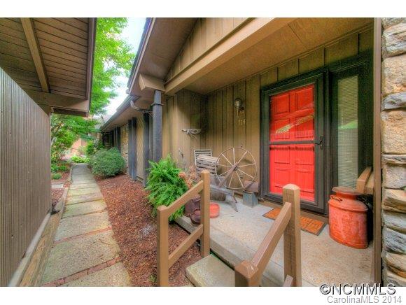 Property image 2 at 114 Woodbridge Drive, Hendersonville, NC 28739