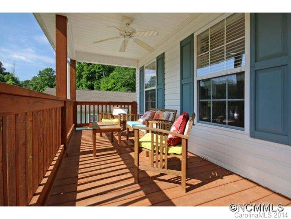 Property image 3 at 17 Grove Garden Avenue, Candler, NC 28715