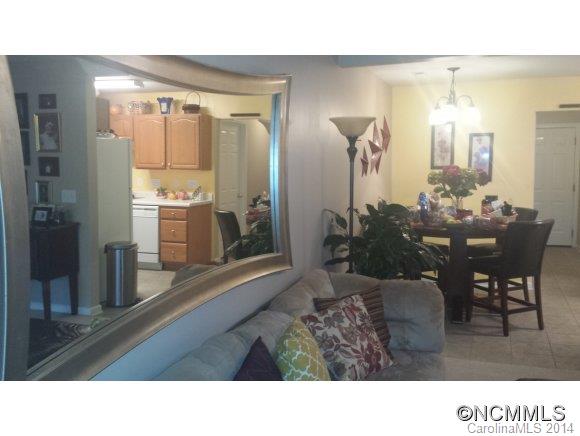 Property image 2 at 108 Rotunda Circle, Asheville, NC 28806