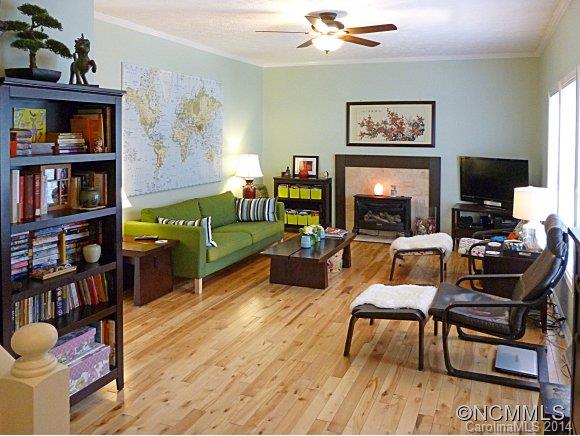 Property image 5 at 18 Grove Garden Avenue, Candler, NC 28715