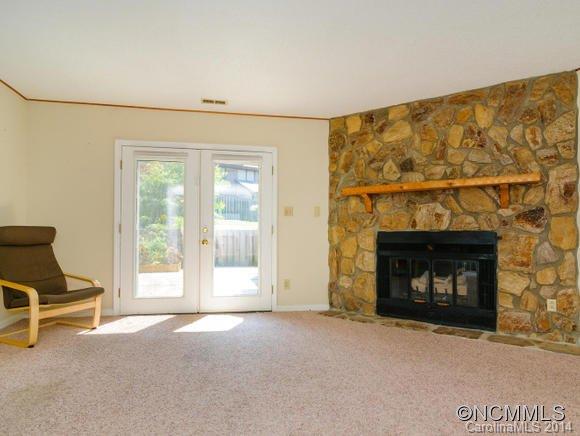 Property image 2 at 16 Spears Avenue 12, Asheville, NC 28801