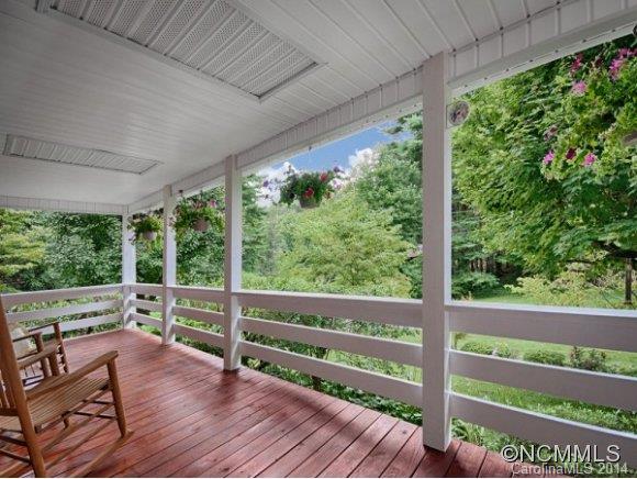 Property image 2 at 560 Pinewood Drive, Waynesville, NC 28786