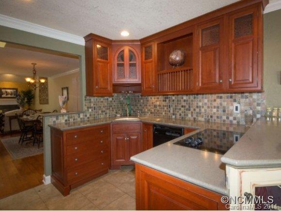 Property image 2 at 118 Glenbrook, Hendersonville, NC 28739