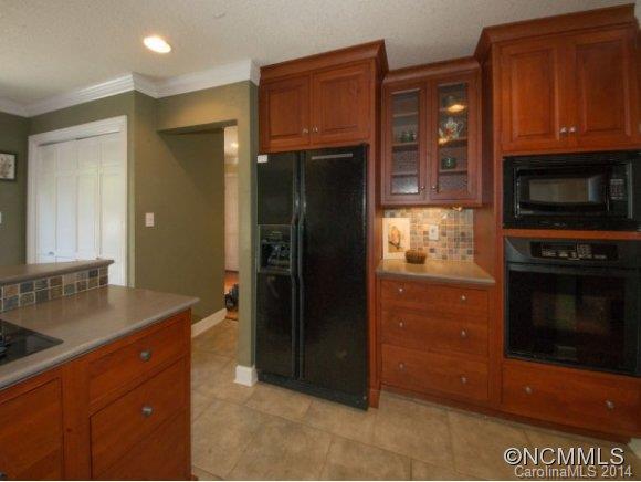 Property image 4 at 118 Glenbrook, Hendersonville, NC 28739