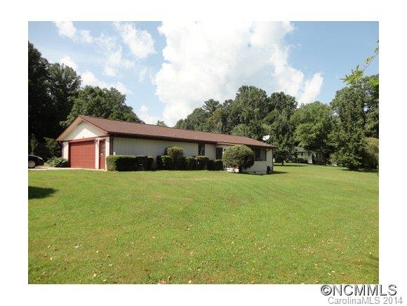 Property image 5 at 64 Beechwood Dr, Horse Shoe, NC 28742