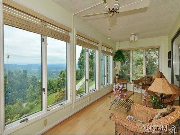 Property image 4 at 1404 Fleetwood Plaza, Hendersonville, NC 28739