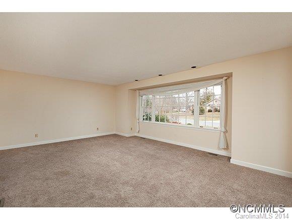 Property image 3 at 135 Dogwood Drive, Brevard, NC 28712