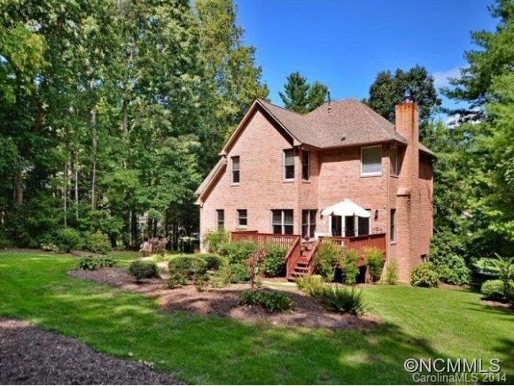 Property image 3 at 31 Weston Heights Drive, Asheville, NC 28803