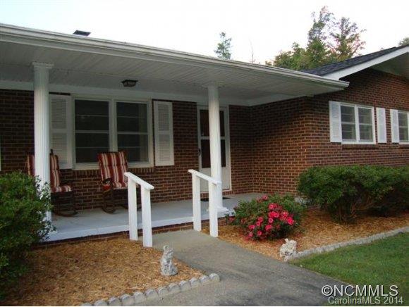 Property image 3 at 119 Brentwood Drive, Hendersonville, NC 28739