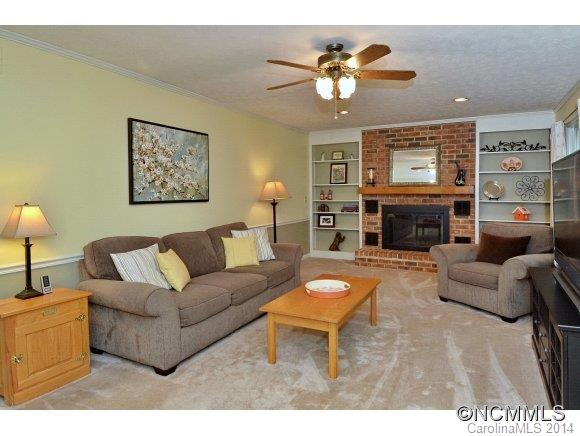 Property image 4 at 20 Westbridge, Hendersonville, NC 28739