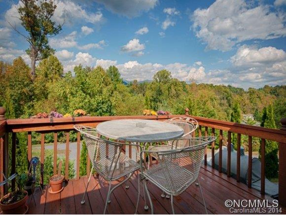 Property image 2 at 402 Golden Breeze Road, Swannanoa, NC 28778