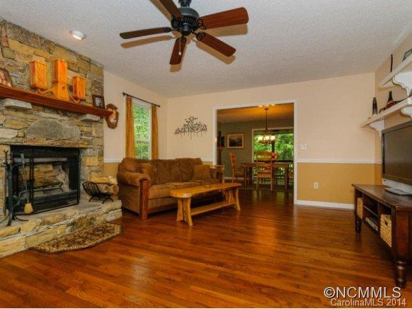 Property image 5 at 17 Ravenwood Lane, Horse Shoe, NC 28742