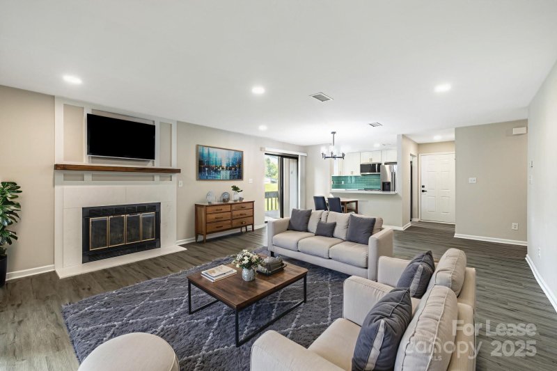 712 Mallard Head Lane