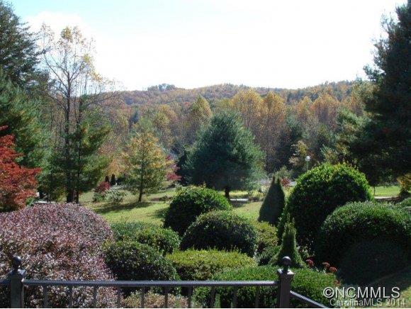 Property image 4 at 108 Sky View Lane, Hendersonville, NC 28739