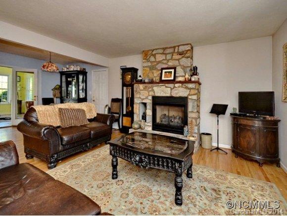 Property image 4 at 15 Willow Knolls, Weaverville, NC 28787