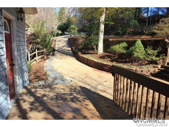 Property image 2 at 5 Partridge Lane, Weaverville, NC 28787