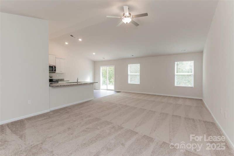 Property image 5 of 394 Kenyon Drive in Beason Creek, Kings Mountain, NC 28086