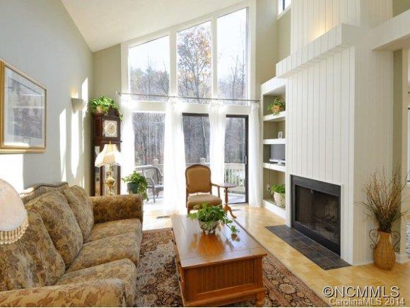 Property image 2 at 110 Country Ridge Road, Hendersonville, NC 28739