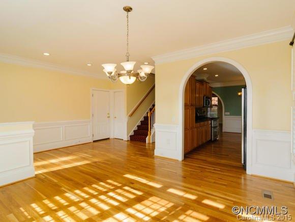 Property image 4 at 111 Willow Oak Drive, Asheville, NC 28805