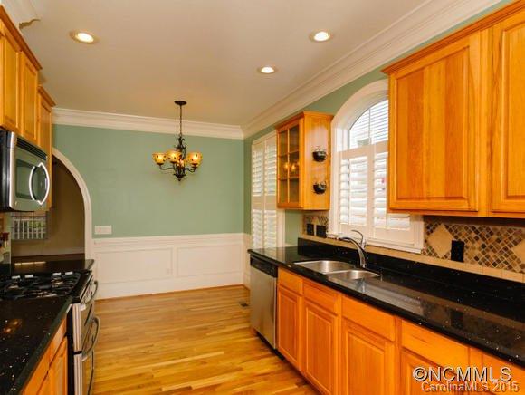 Property image 5 at 111 Willow Oak Drive, Asheville, NC 28805