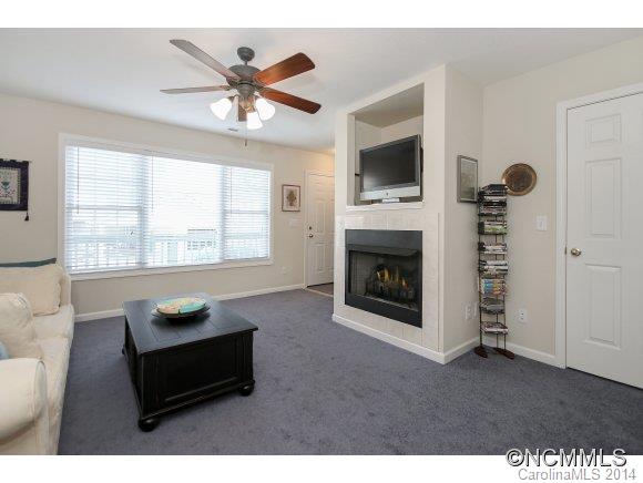 Property image 3 at 44 Rotunda Circle, Asheville, NC 28806