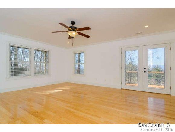 Property image 4 at 202 Mostert Drive, Asheville, NC 28804