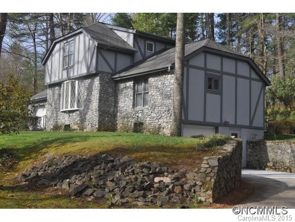 Property image 2 at 316 Winding Way Lane, Hendersonville, NC 28792