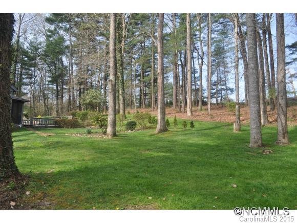 Property image 3 at 316 Winding Way Lane, Hendersonville, NC 28792