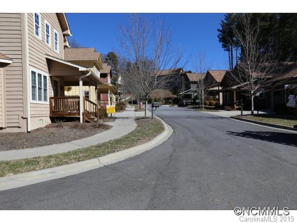 Property image 2 at 44 Sapling Lane, Waynesville, NC 28786