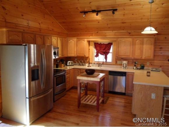 Property image 2 at 314 Prosperity Rdg, Waynesville, NC 28785