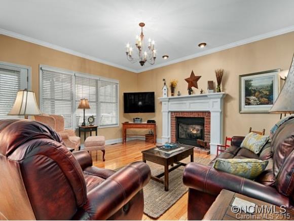 Property image 4 at 104 Yarrow Lane, Candler, NC 28715