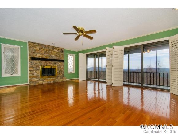 Property image 5 at 1601 Fleetwood Plaza, Hendersonville, NC 28739