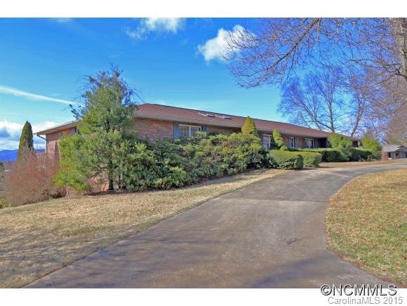 Property image 3 at 382 Foxfire Estates Circle, Waynesville, NC 28785