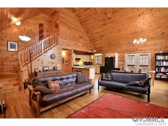 Property image 2 at 306 Henry Dingus Way, Maggie Valley, NC 28751