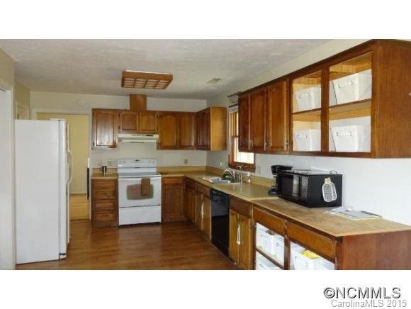 Property image 5 at 55 Oakwood Drive, Horse Shoe, NC 28742