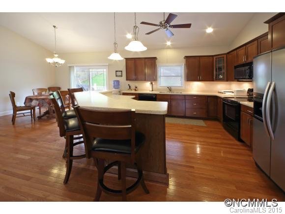 Property image 5 at 30 Twilight Cove, Weaverville, NC 28787