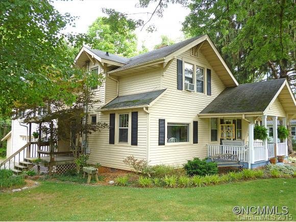 Property image 4 at 108 Arco Road, Asheville, NC 28805