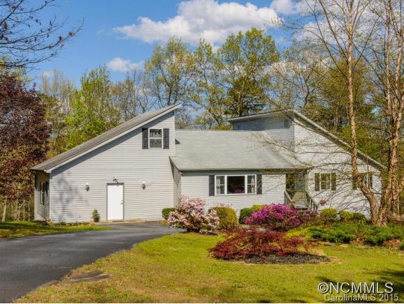 Property image 2 at 17 Eagle Drive, Hendersonville, NC 28792