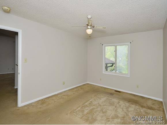 Property image 5 at 2 Timothy Lane, Candler, NC 28715