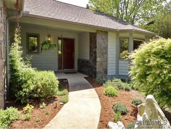 Property image 2 at 30 Hillcreek Drive, Asheville, NC 28804