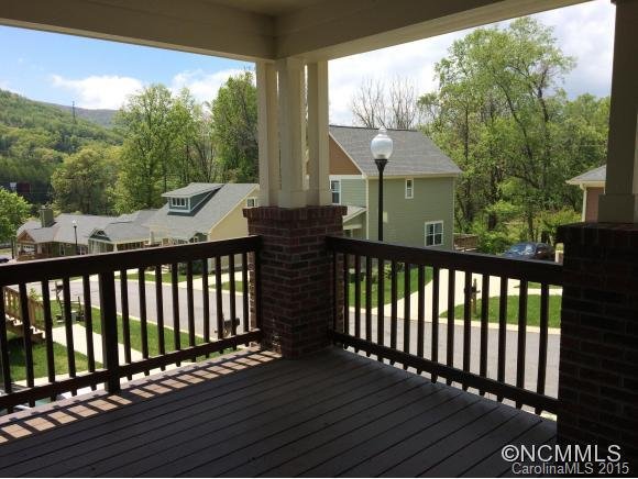 Property image 3 at 11 Teems Lane, Asheville, NC 28805