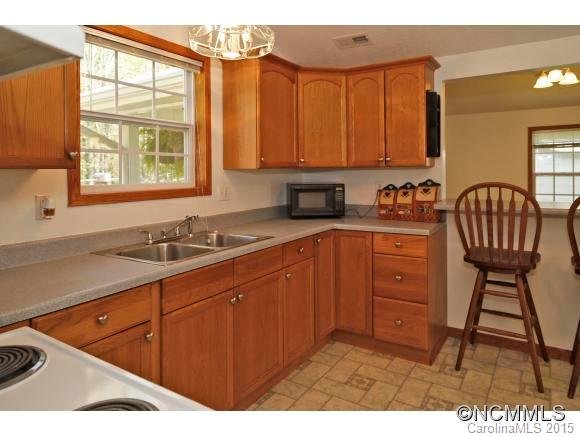 Property image 4 at 968 East Street, Waynesville, NC 28786