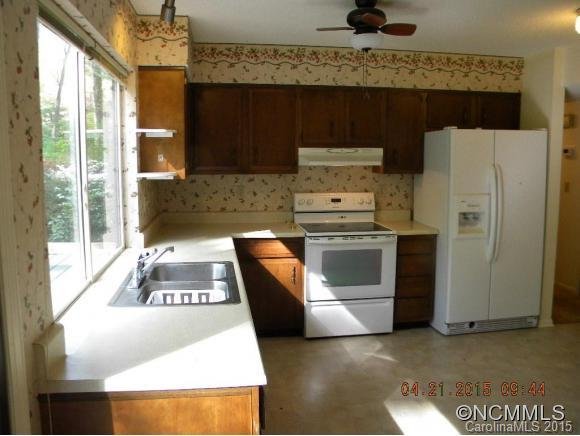 Property image 5 at 8 Turnberry Pl, Arden, NC 28704