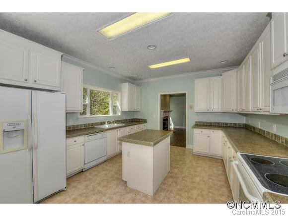 Property image 3 at 177 Cardinal Drive, Maggie Valley, NC 28751