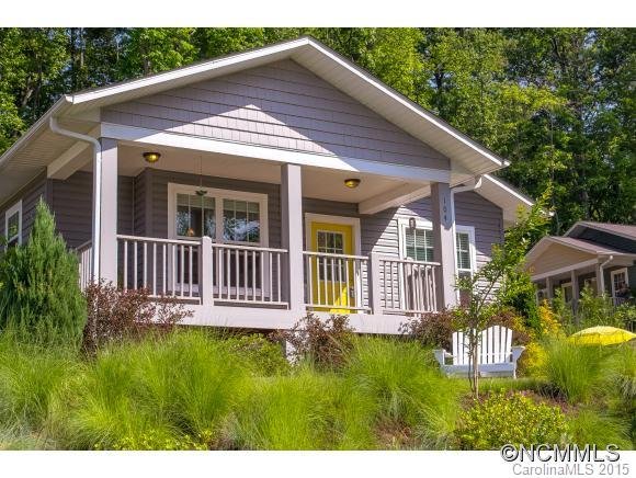 Property image 2 at 104 Sabian Court, Asheville, NC 28806