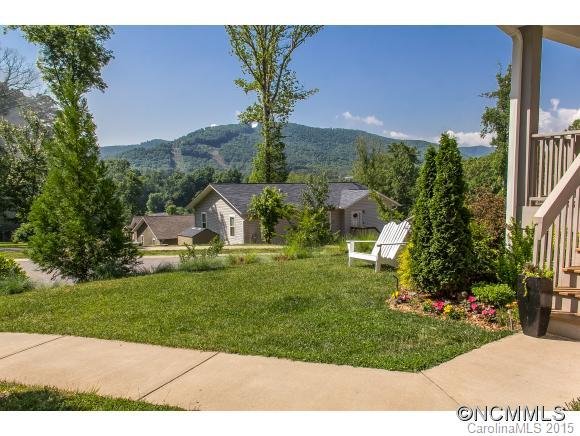 Property image 5 at 104 Sabian Court, Asheville, NC 28806