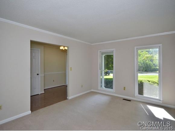 Property image 2 at 316 Melissa Way, Hendersonville, NC 28791