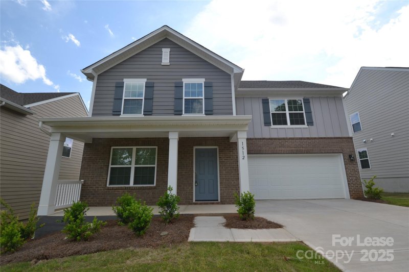 Property image 2 of 1512 Cottage Creek Drive in Creekside Cottages, Bessemer City, NC 28016